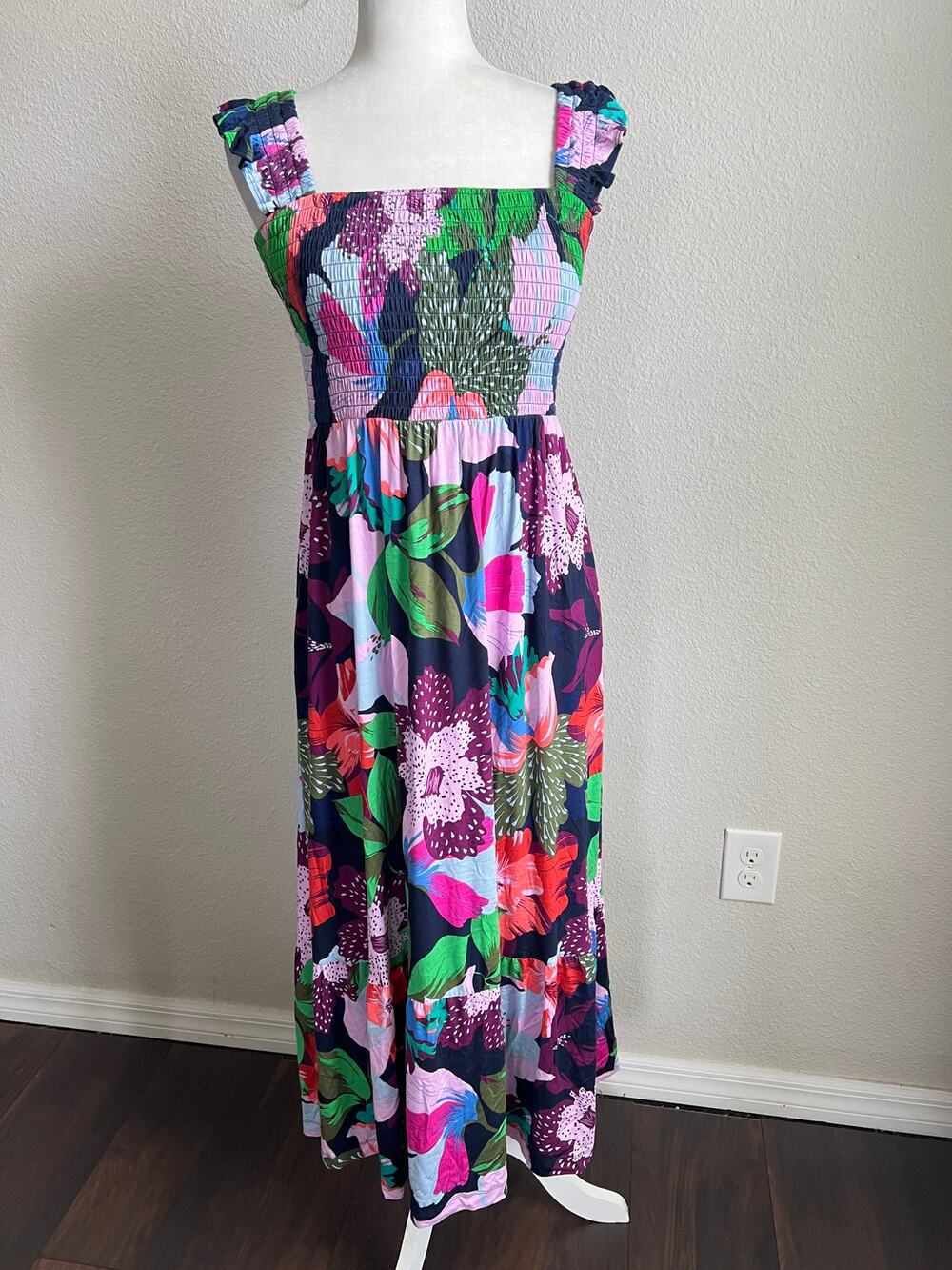 Soma Tropical Smocked Flutter Sleeve Maxi Bra Dress Women's M Floral Island NEW